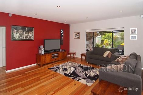 Property photo of 8 Olearia Crescent Margaret River WA 6285