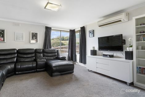 Property photo of 32 Milburn Place Glenorchy TAS 7010
