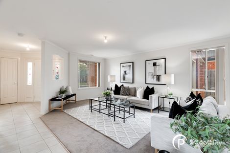 Property photo of 33 Sing Crescent Berwick VIC 3806