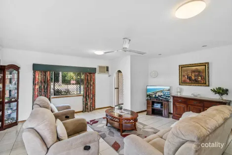 Property photo of 40 Dungarvan Drive Brinsmead QLD 4870