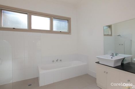 Property photo of 10 Tennent Road Mount Hutton NSW 2290