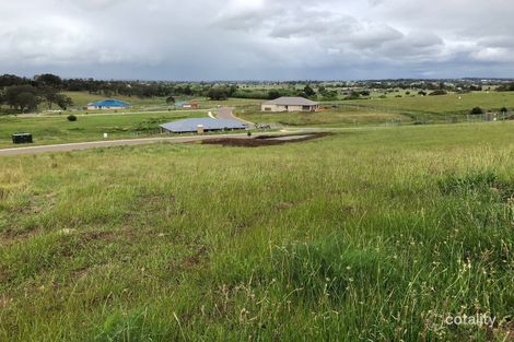 Property photo of 18 Mount Harris Drive Maitland Vale NSW 2320