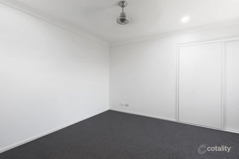 Property photo of 17 Newport Parade Blacks Beach QLD 4740