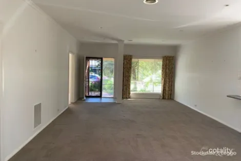 Property photo of 53 Clifton Drive Bacchus Marsh VIC 3340