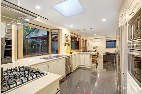 Property photo of 10 Arkarra Court Croydon North VIC 3136