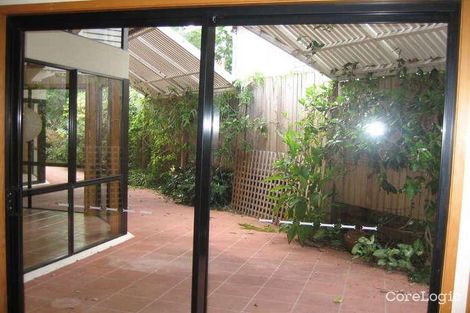 Property photo of 19 Carnarvon Road Indooroopilly QLD 4068