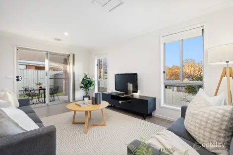 22 Royce Cres, Lavington, NSW 2641