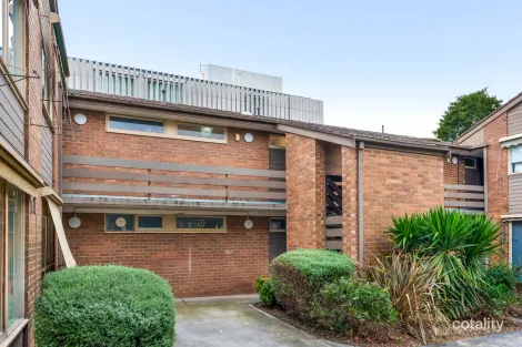 8/69 STATION ST, FAIRFIELD, VIC 3078