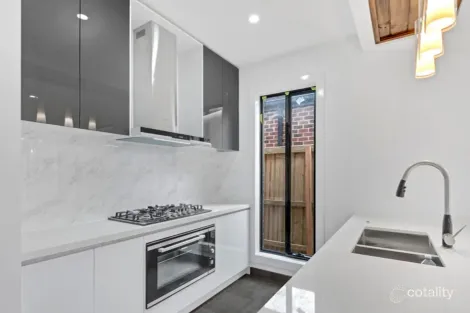 Property photo of 25 Wardan Avenue Greenvale VIC 3059