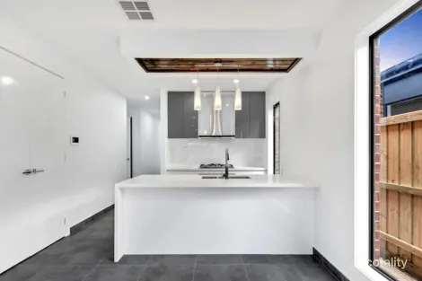 Property photo of 25 Wardan Avenue Greenvale VIC 3059