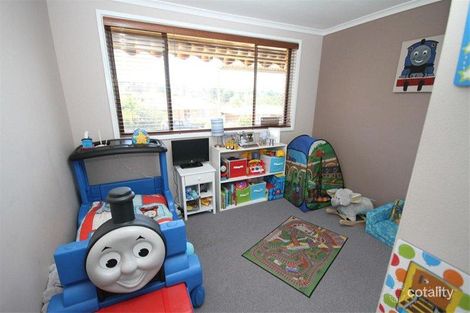 Property photo of 24 Yeo Crescent Yass NSW 2582