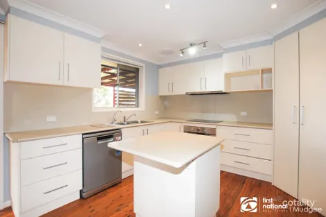 Property photo of 21 Carolina Crescent Mudgee NSW 2850