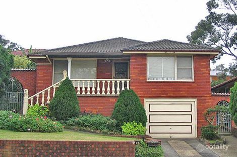 26 Stonehaven Pde, Cabramatta, NSW 2166