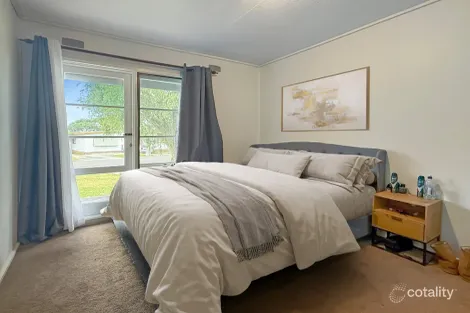 Property photo of 4 Nicholson Court Nicholson VIC 3882