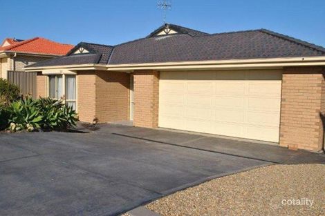 8 Heysen Pde, Hayborough, SA 5211