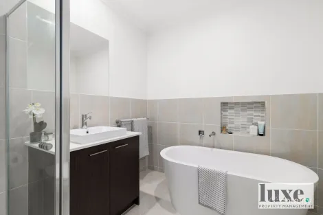 Property photo of 5 Connect Way Mount Duneed VIC 3217