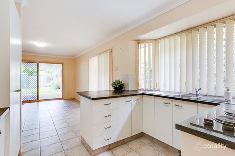 Property photo of 14 Conifer Place Forest Lake QLD 4078
