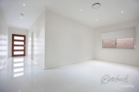 Property photo of 5 James Riley Drive Glenmore Park NSW 2745