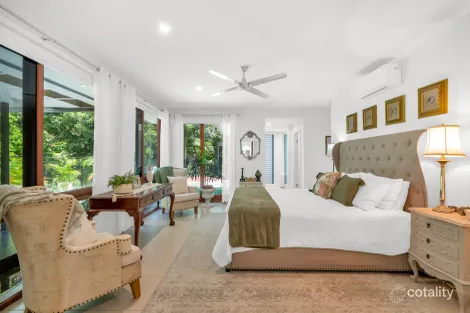 Property photo of 8 Lillian Road Palm Cove QLD 4879