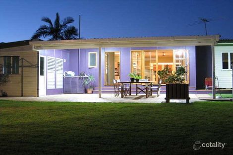 21 Campbell St, Scarborough, QLD 4020