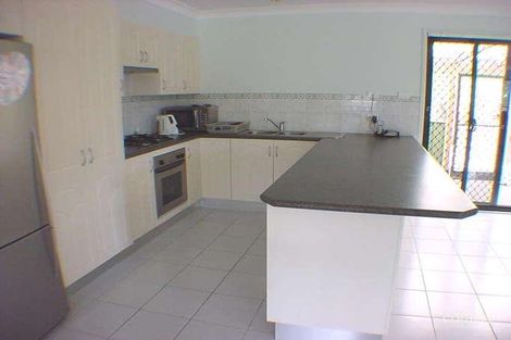 Property photo of 28 Redwood Close Fletcher NSW 2287