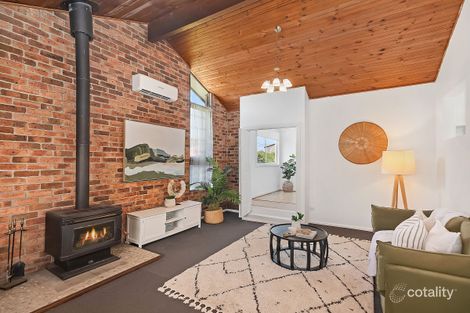 Property photo of 20 Cambridge Circle Ourimbah NSW 2258