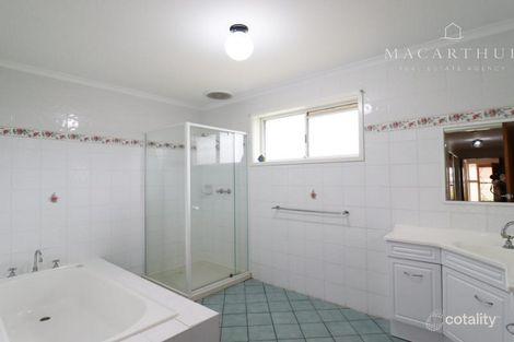 Property photo of 2 Egret Place Estella NSW 2650
