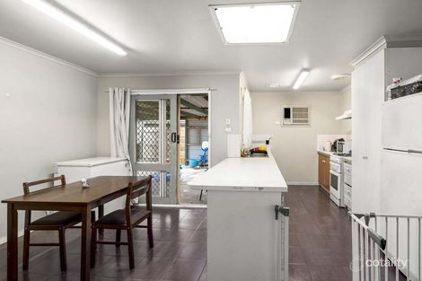 Property photo of 1 Squatter Court Werribee VIC 3030
