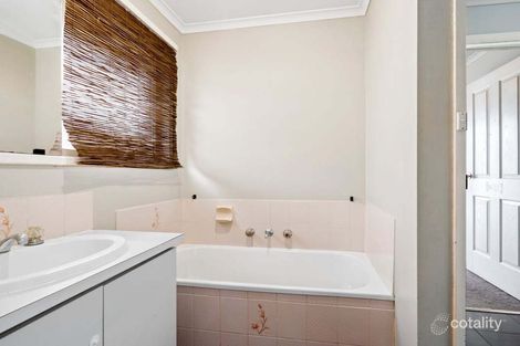 Property photo of 1 Squatter Court Werribee VIC 3030