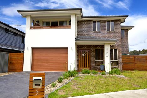 Property photo of 5 Deerubbin Drive Glenmore Park NSW 2745