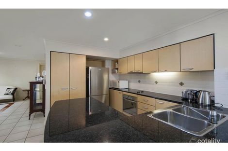 Property photo of 8851 Magnolia Drive East Hope Island QLD 4212