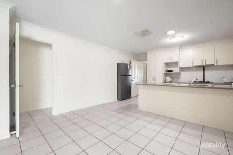 Property photo of 21 Derwent Way West Wodonga VIC 3690