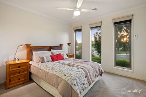Property photo of 14 Craigmoor Crescent Mernda VIC 3754