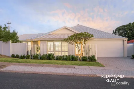 Property photo of 14 Howitt Road Padbury WA 6025