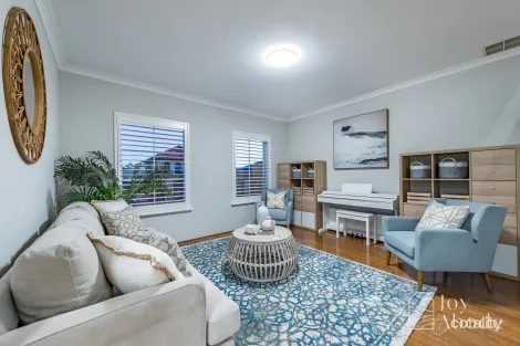 Property photo of 4 St Lucia Road Iluka WA 6028