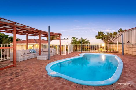 Property photo of 12 Lillian Court Beldon WA 6027