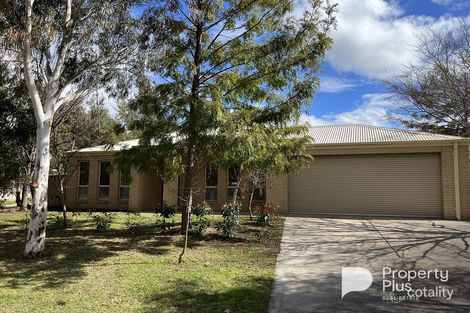 39 Westwood Dr, California Gully, VIC 3556