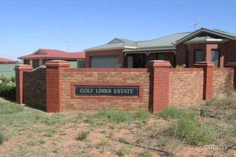 Property photo of 18 Mary Court Robinvale VIC 3549