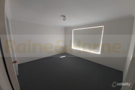 Property photo of 26 Indigo Circle Warnbro WA 6169