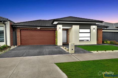 Property photo of 16 Antonio Drive Melton South VIC 3338