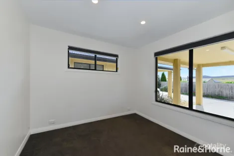 Property photo of 2/35 Parsonage Place Sorell TAS 7172