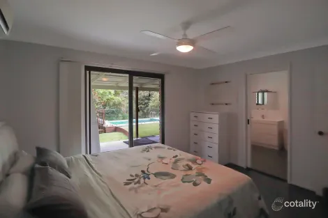 Property photo of 3 Skinner Close Emerald Beach NSW 2456