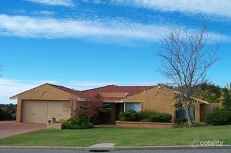 75 Le Souef Dr, Kardinya, WA 6163