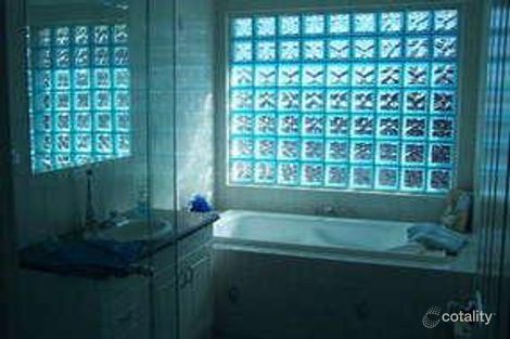 Property photo of 15 Loddon Court Thomastown VIC 3074