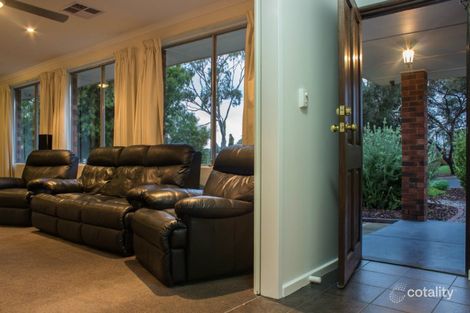 Property photo of 11 Ardross Crescent Morphett Vale SA 5162