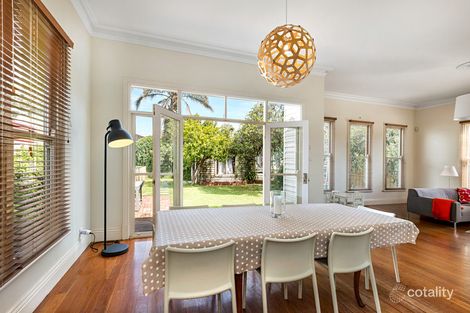 Property photo of 18 Cromwell Street Caulfield North VIC 3161
