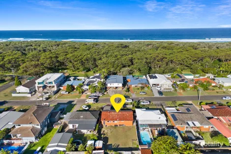 Property photo of 28 Ocean Street Windang NSW 2528