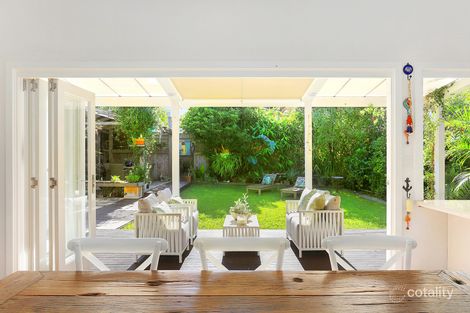 Property photo of 20 Ocean View Road Freshwater NSW 2096