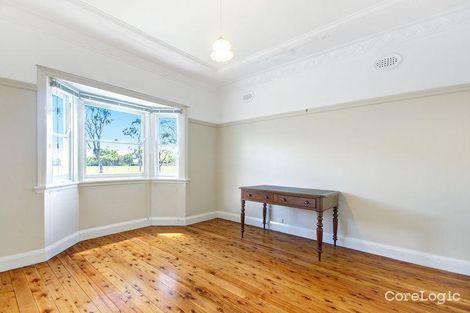 Property photo of 37 Murray Road East Corrimal NSW 2518