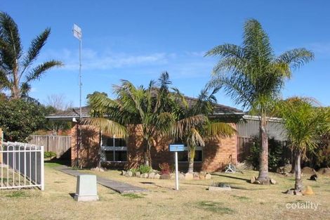 9 Nisic Cl, Bateau Bay, NSW 2261
